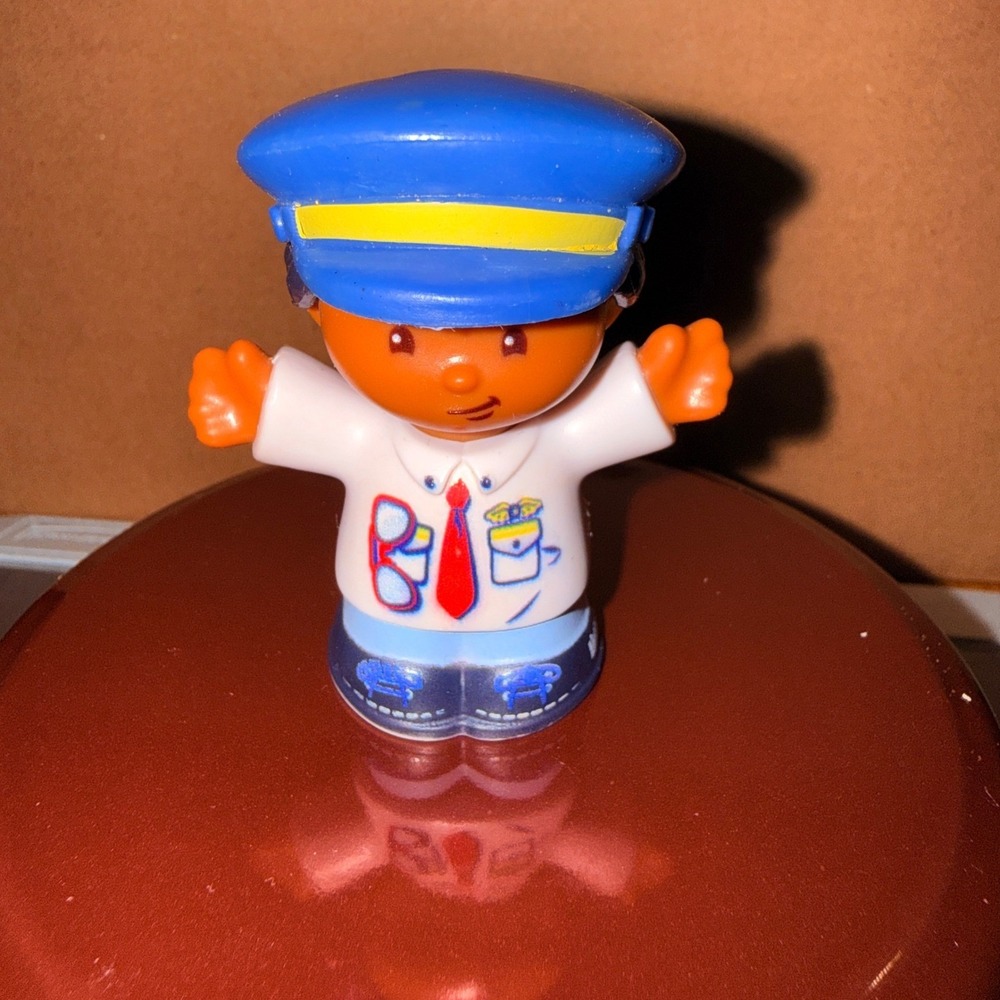 Fisher-Price Little People Pilot Kid Toy 2.5in Blue‎ White Good 2016
